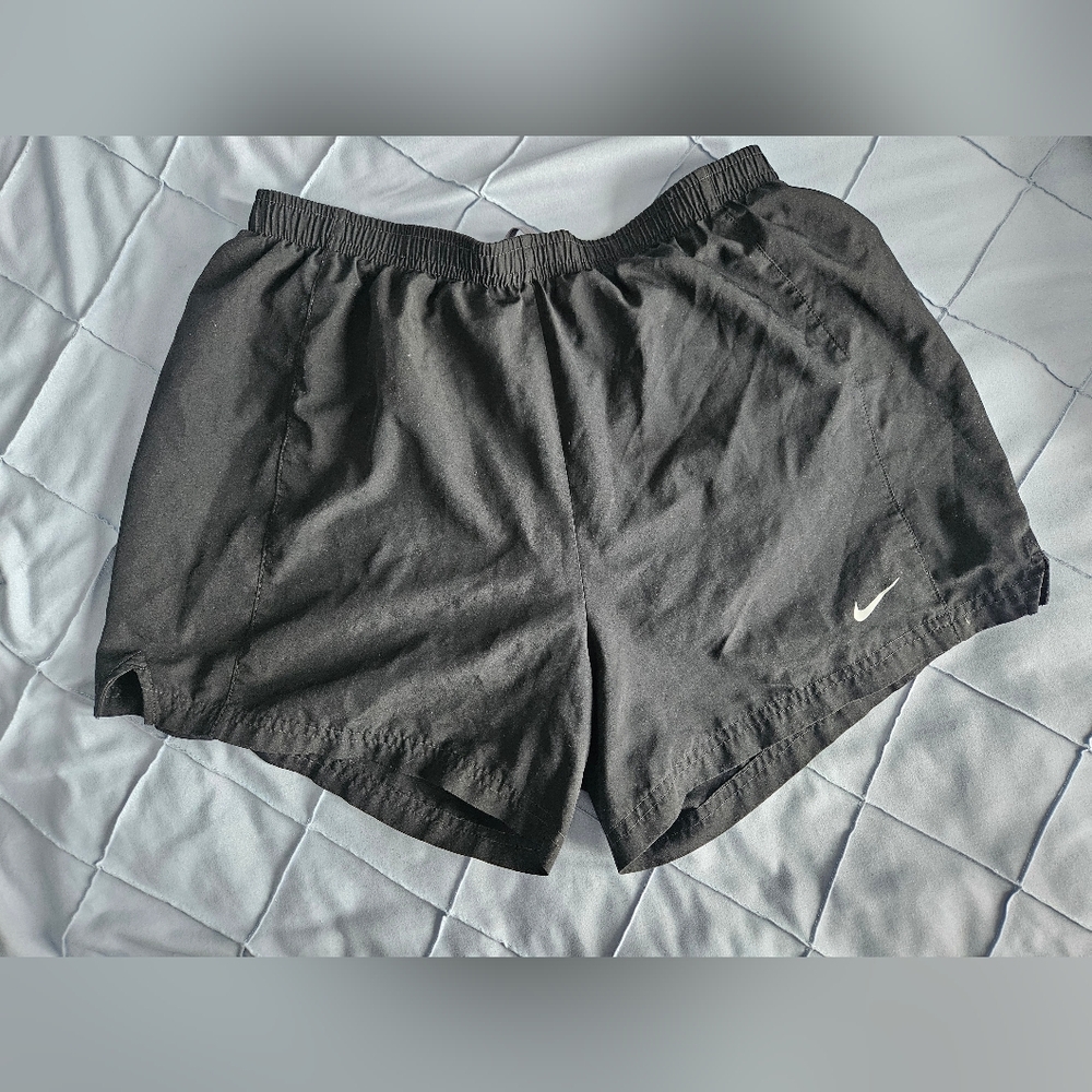 Men's NIKE running Shorts Sz Medium